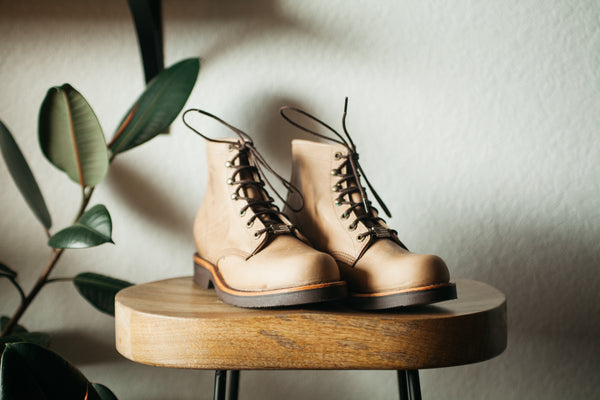 Chippewa classic boots best sale