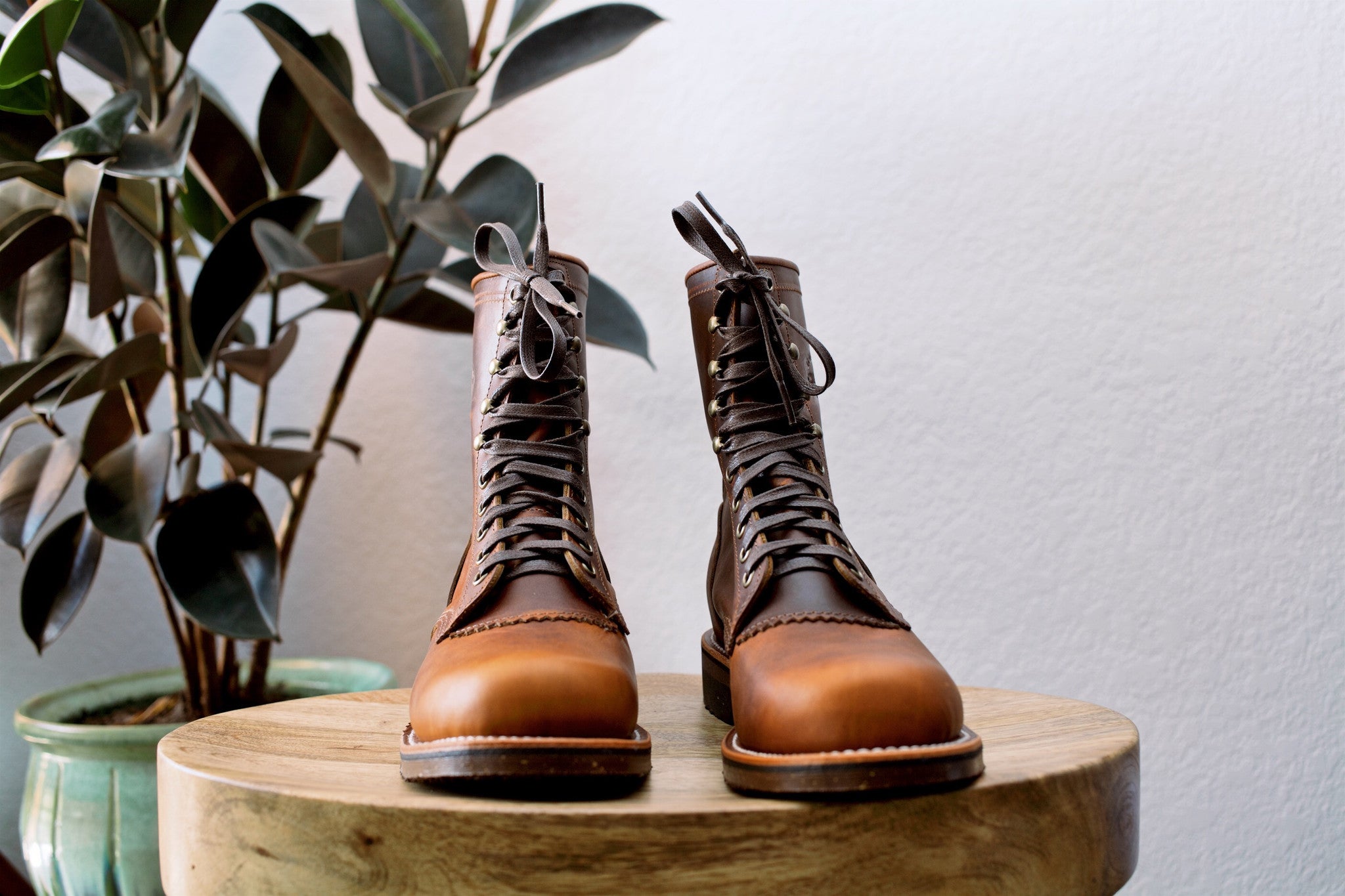 8 leather shop boots