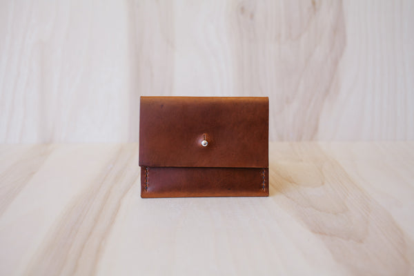 Héritage Compact Stud Wallet - Cognac