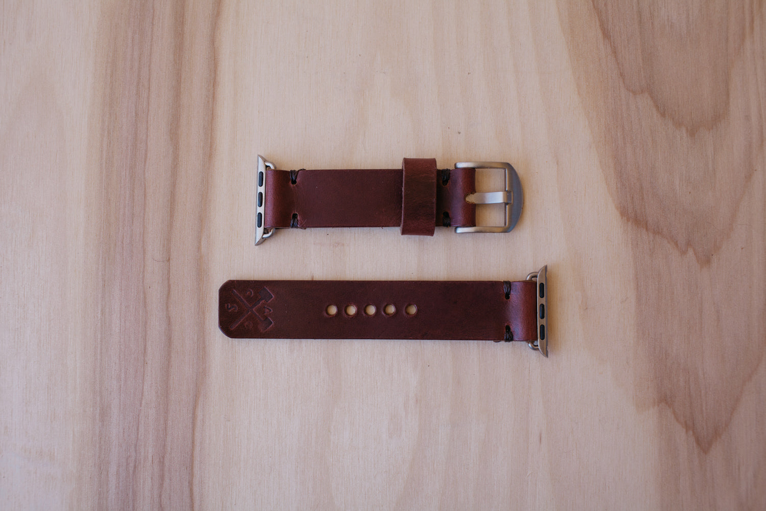 Héritage Apple Watch Band - Burgundy - Silver (38mm and 40mm)