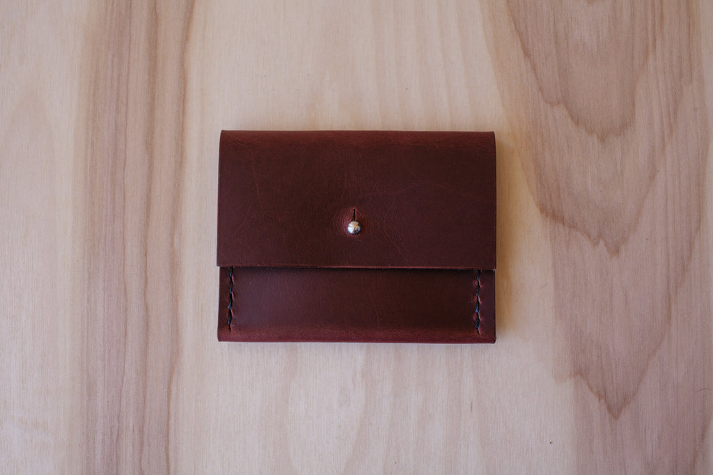 Héritage Compact Stud Wallet - Burgundy