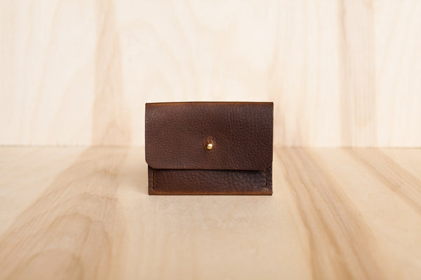 Stud Cardholder - Kodiak