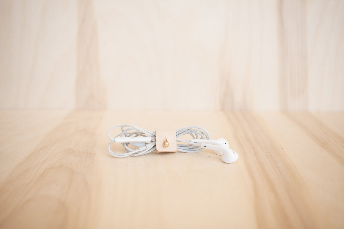 Cord Keeper - Oak Leaf