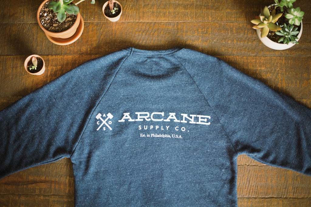 Graphic Crewneck - Navy