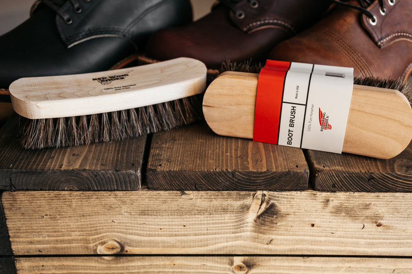 Red Wing Brush