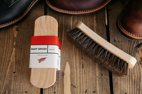 Red Wing Brush
