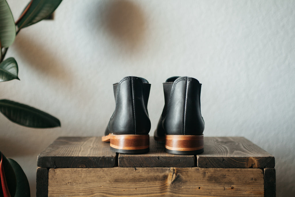Red Wing Carol - Black Size 6 (Open Box)