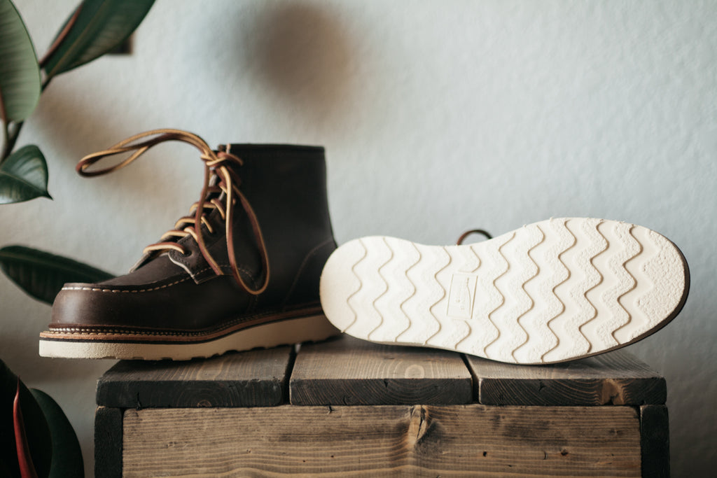 Red Wing Classic Moc - Concrete Size 11.5 (Open Box)
