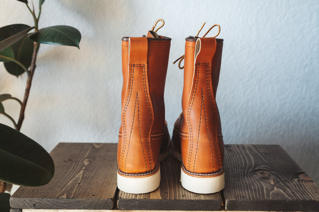 Red Wing 8" Classic Moc - Oro (Open Box - Size 9D)