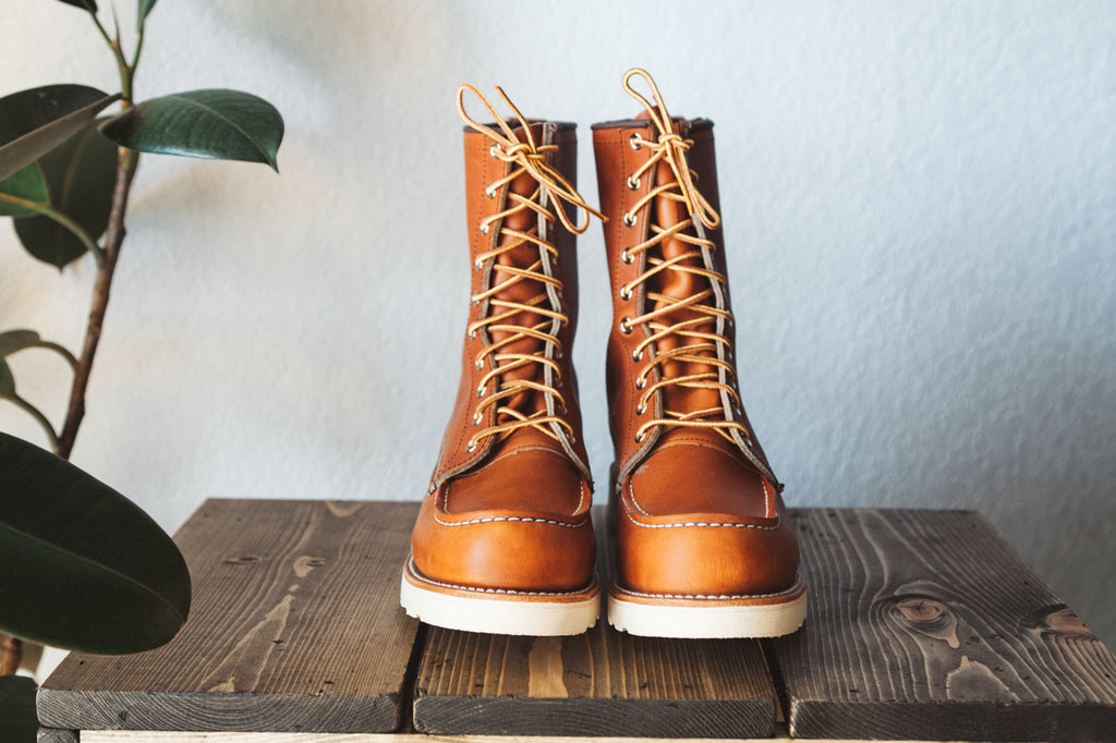 Red Wing 8" Classic Moc - Oro (Open Box - Size 9D)